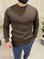 Мъжки кафяв пуловер с обло деколте-Елегантен и удобен избор - Image 3