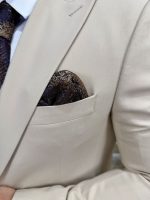 Бежов мъжки костюм 3 части с двуредов елек - Image 3